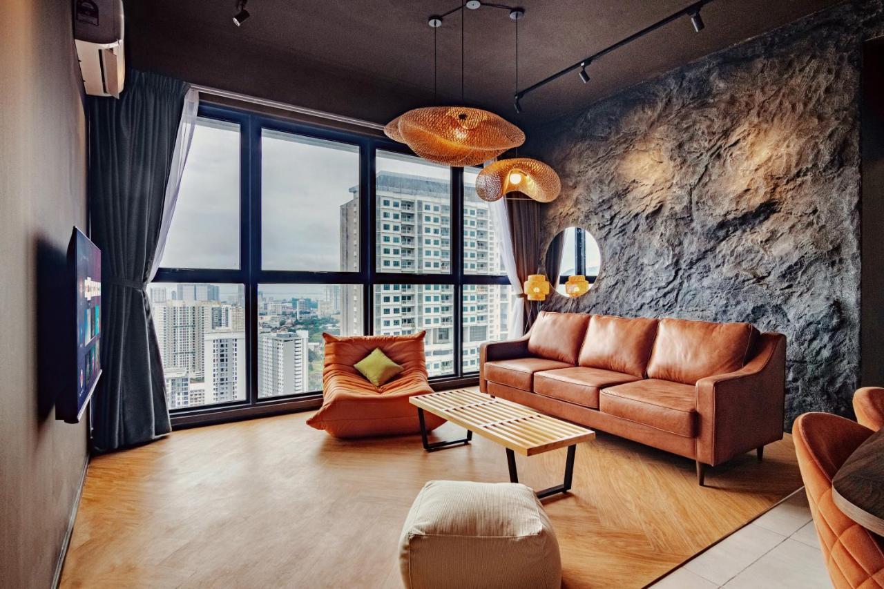 Urban Suites, Spectre Collection By Stellar Alv Jelutong Екстериор снимка